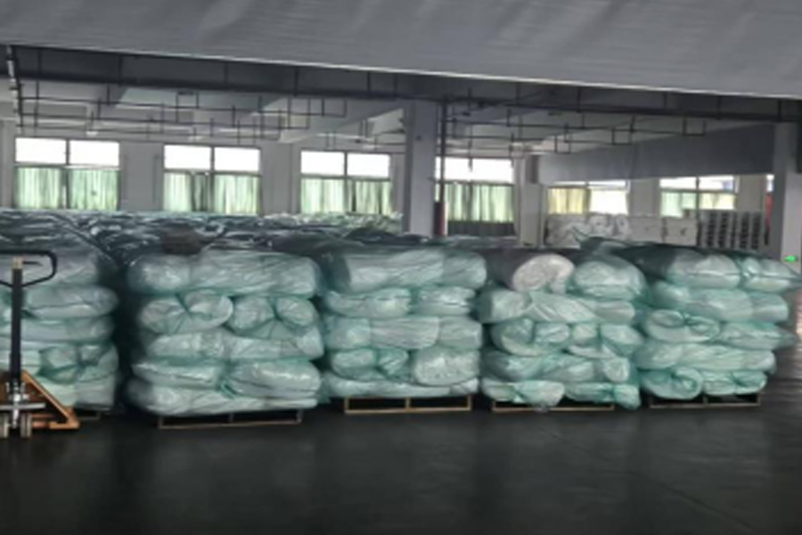 Gri kumaş üretimden teslimata kadar olan alan